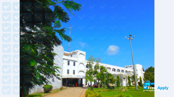 Photo de l’National Institute of Rehabilitation Training and Research #3