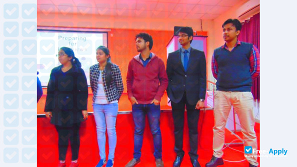 Delhi Institute of Technology Management фотография №6