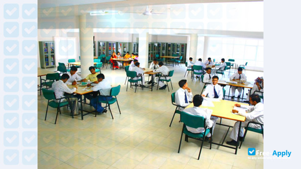 Foto de la Acropolis Institute of Technology and Research