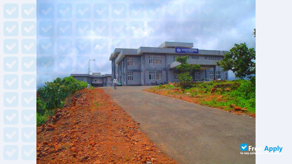 Foto de la College of Engineering Thalassery #2