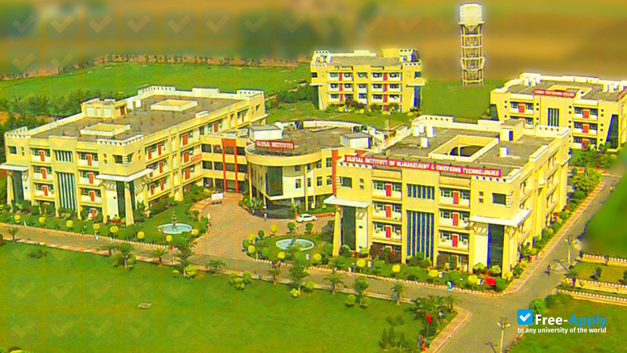 Foto de la Global Institutes Amritsar #7