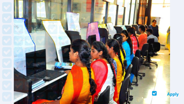 Foto de la Global Institutes Amritsar #5