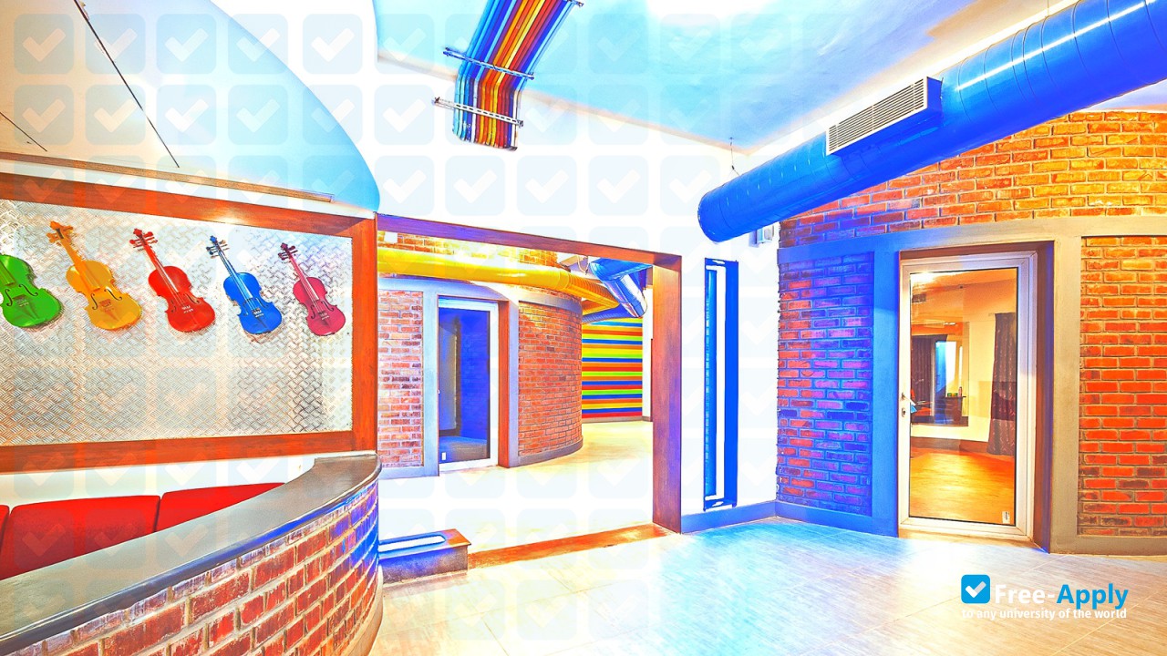 KM Music Conservatory photo #6
