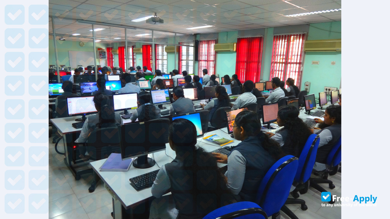 Photo de l’Cochin University of Science and Technology #6