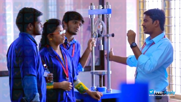 Photo de l’St Martin's Engineering College #2