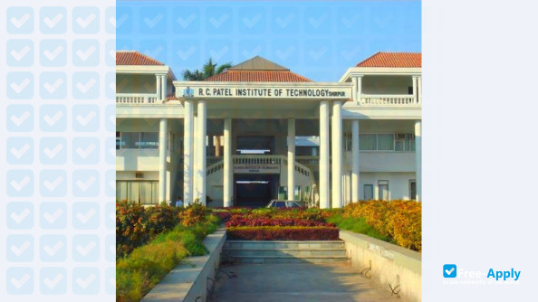 R C Patel Institute of Technology photo #12