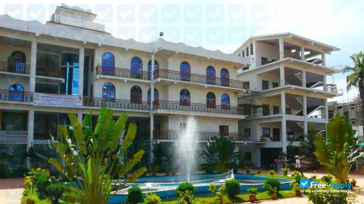 Foto de la Rajiv Gandhi Institute of Technology #7