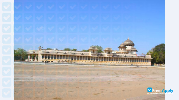 Gujarat Ayurved University photo #4