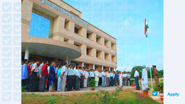 Foto de la B K Birla Institute of Engineering & Technology Pilani #2