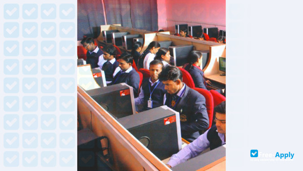 Foto de la Harlal Institute of Management and Technology #5