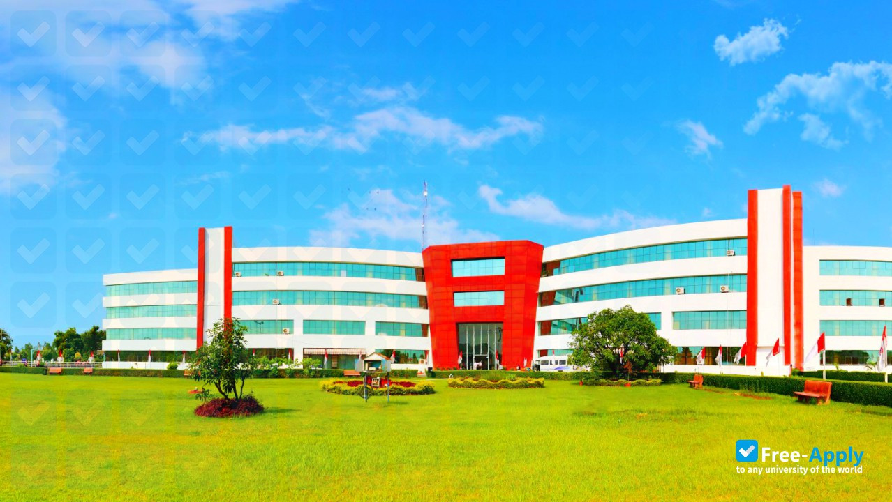 Foto de la Ambalika Institute of Management and Technology #4