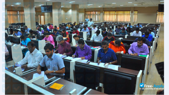 Foto de la National Law School of India University #10