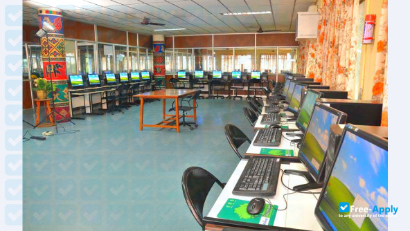 Foto de la Institute of Road & Transport Technology #7