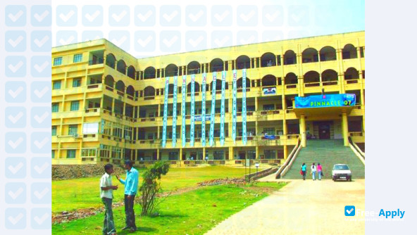 Foto de la MIT College of Engineering #7