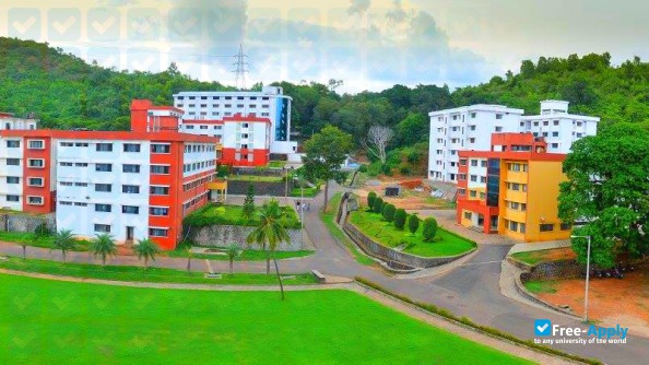 Photo de l’Mangalore Institute of Technology & Engineering #19
