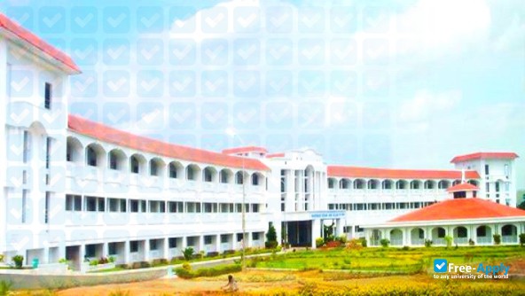 Foto de la Priyadarshini Engineering College #10