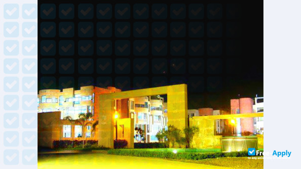 Galgotias College of Engineering and Technology фотография №9