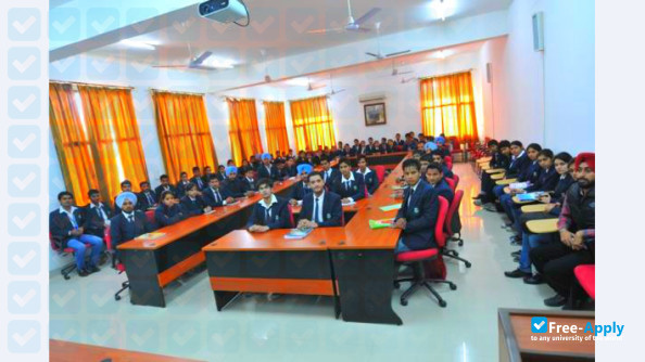 Foto de la Gurukul Vidyapeeth Institute of Engineering & Technology #2