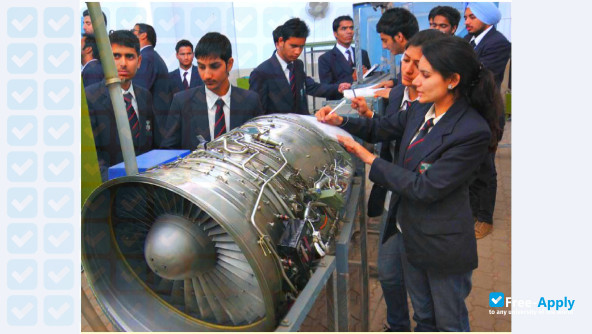Foto de la Gurukul Vidyapeeth Institute of Engineering & Technology #12