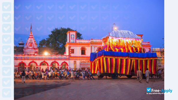 Foto de la Bastar University