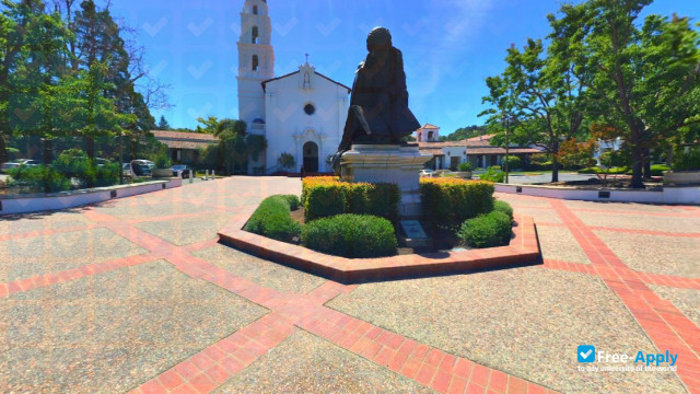 Saint Mary's College photo #2