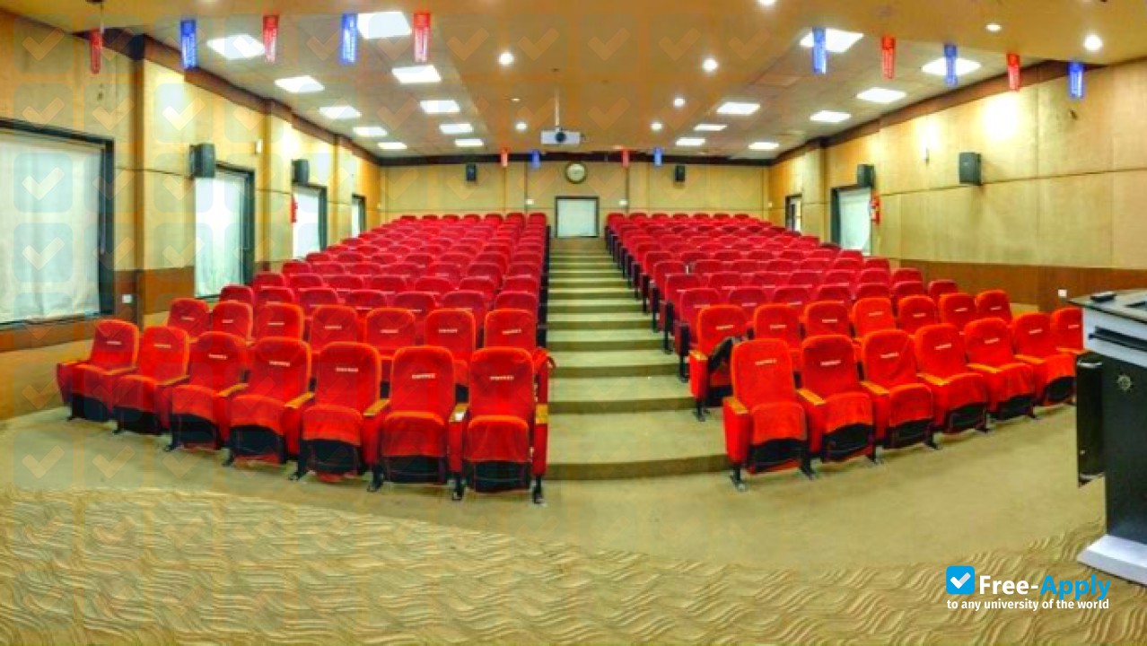 Sydenham Institute of Management Studies Research and Entrepreneurship Education photo #7