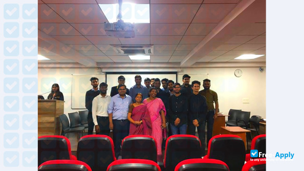 Foto de la India Center for Management Studies, Bangalore #2