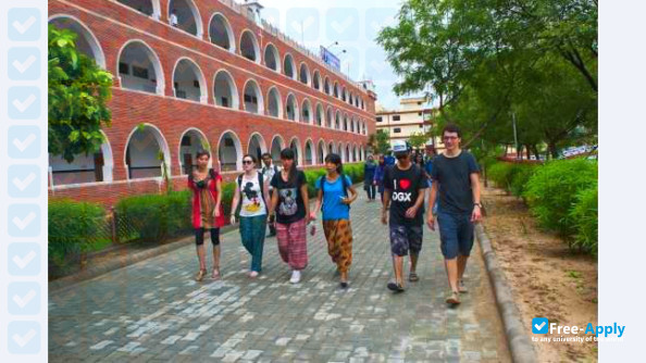 Foto de la Stani Memorial College of Engineering and Technology Jaipur #4