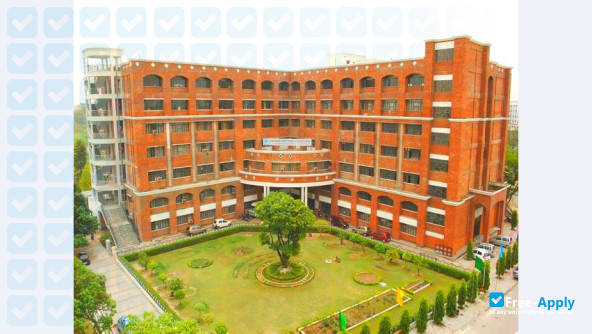 Babu Banarasi Das National Institute of Technology & Management фотография №8