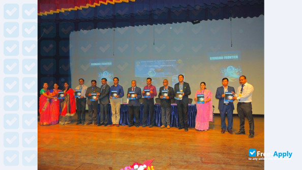 Indira College of Commerce & Science фотография №6