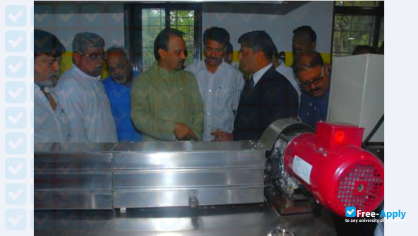 Photo de l’Byramjee Jeejeebhoy Medical College and Sassoon General Hospital #8