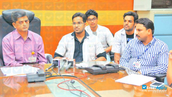 Photo de l’Byramjee Jeejeebhoy Medical College and Sassoon General Hospital #5