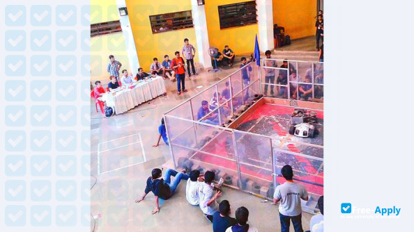 Photo de l’M H Saboo Siddik College of Engineering #9