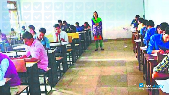 Sri Dev Suman University photo #4