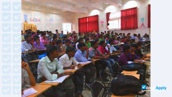 Foto de la Davangere University #8