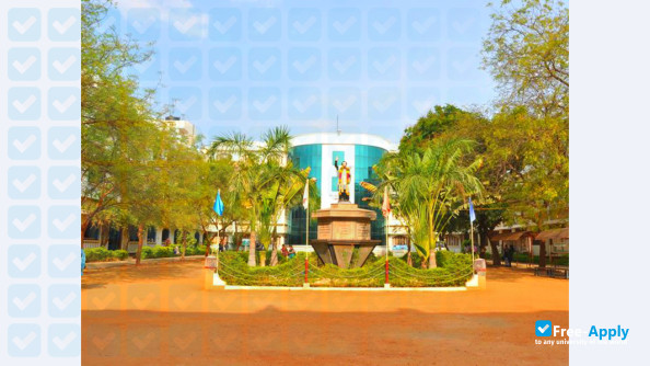 St Xavier's College Palayamkottai photo #2