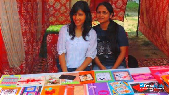 Vivekananda College University of Delhi фотография №7