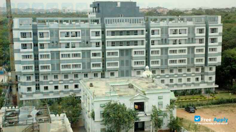 Deccan College of Medical Sciences photo #2