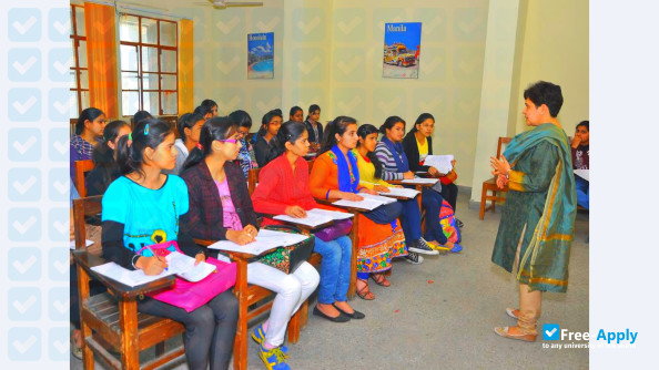 Mata Sundri College for Women фотография №11