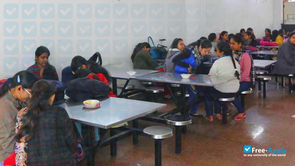 Mata Sundri College for Women фотография №3