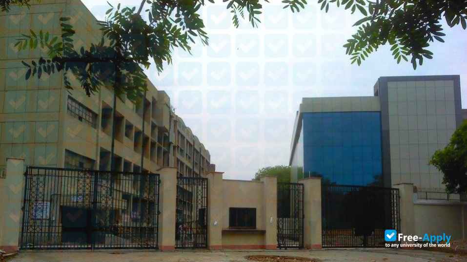 Mata Sundri College for Women фотография №7