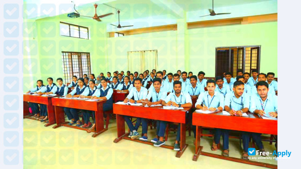 Foto de la Nirmala College
