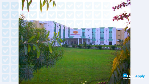 Photo de l’Kanpur Institute of Technology #12
