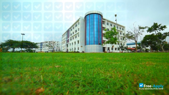 Foto de la Kalaignar Karunanidhi Institute of Technology #4