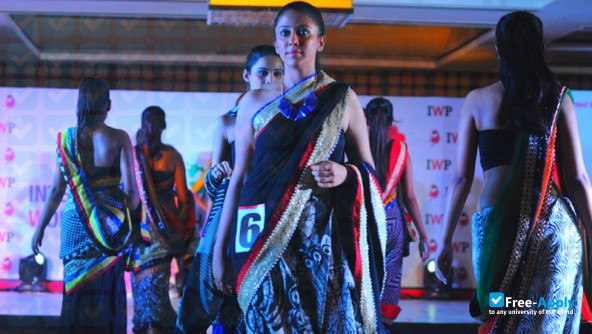 Photo de l’Fashion Designing College Institute DelhiFashion Designing College Institute Delhi #7