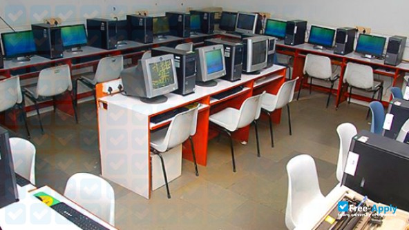Foto de la Rizvi College of Engineering #5