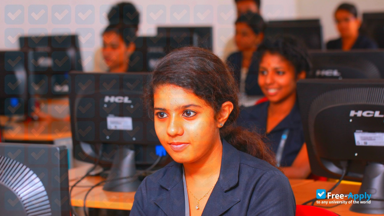 Lourdes Matha College of Science and Technology фотография №7