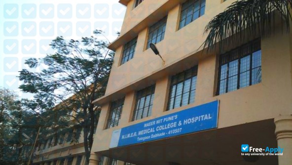Foto de la MIMER Medical College #2