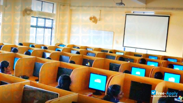 L B S Institute of Technology for Women Trivandrum фотография №5