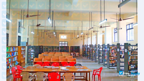 L B S Institute of Technology for Women Trivandrum фотография №8